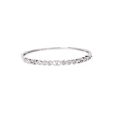 Sleek Silver Bracelet with Premium Diamonds