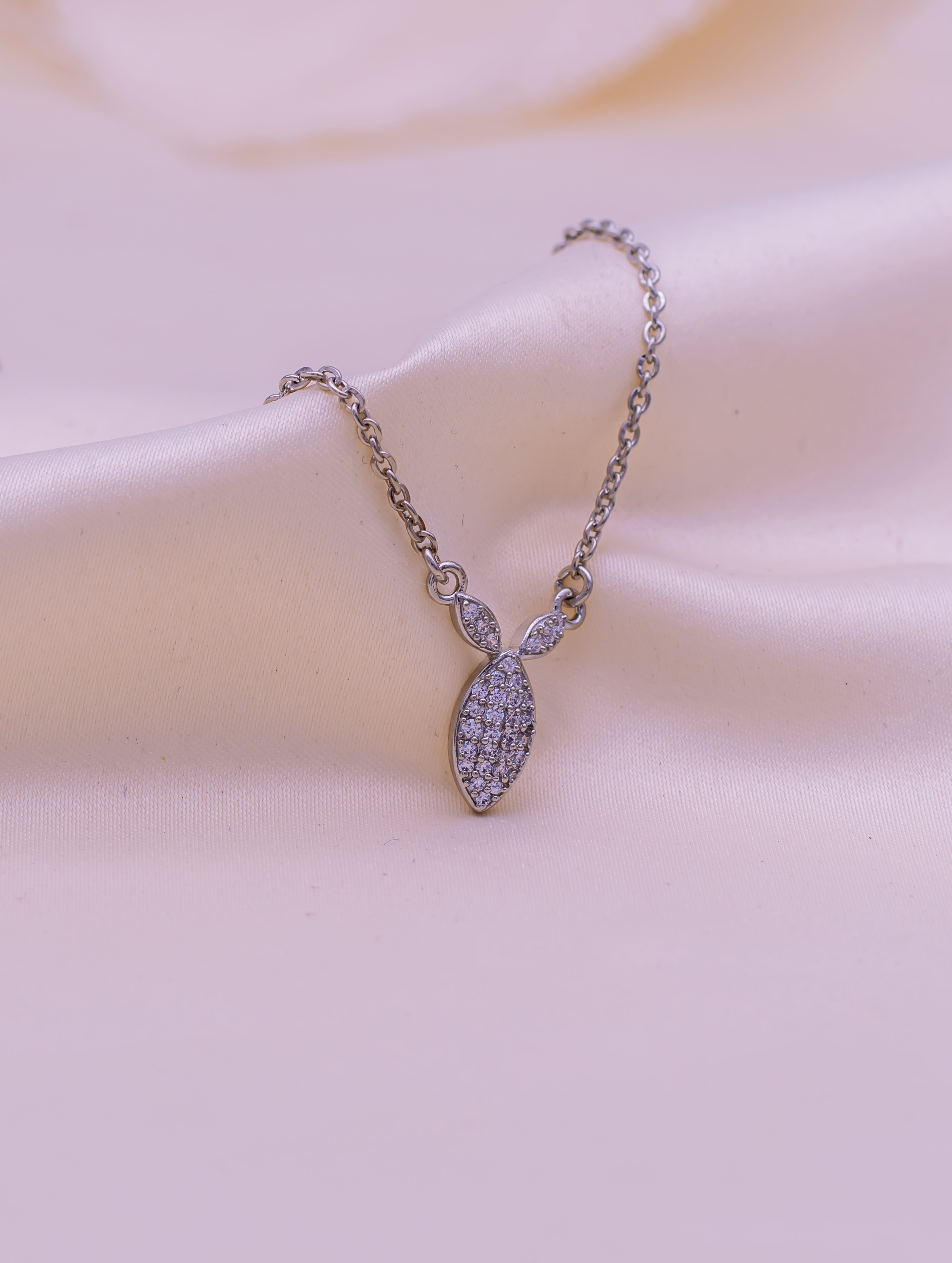MYSTICMESH SILVER CHAIN