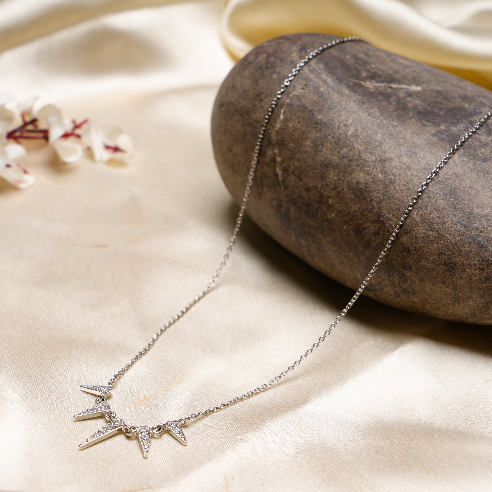 925 Sterling Silver Spike Pendant Necklace