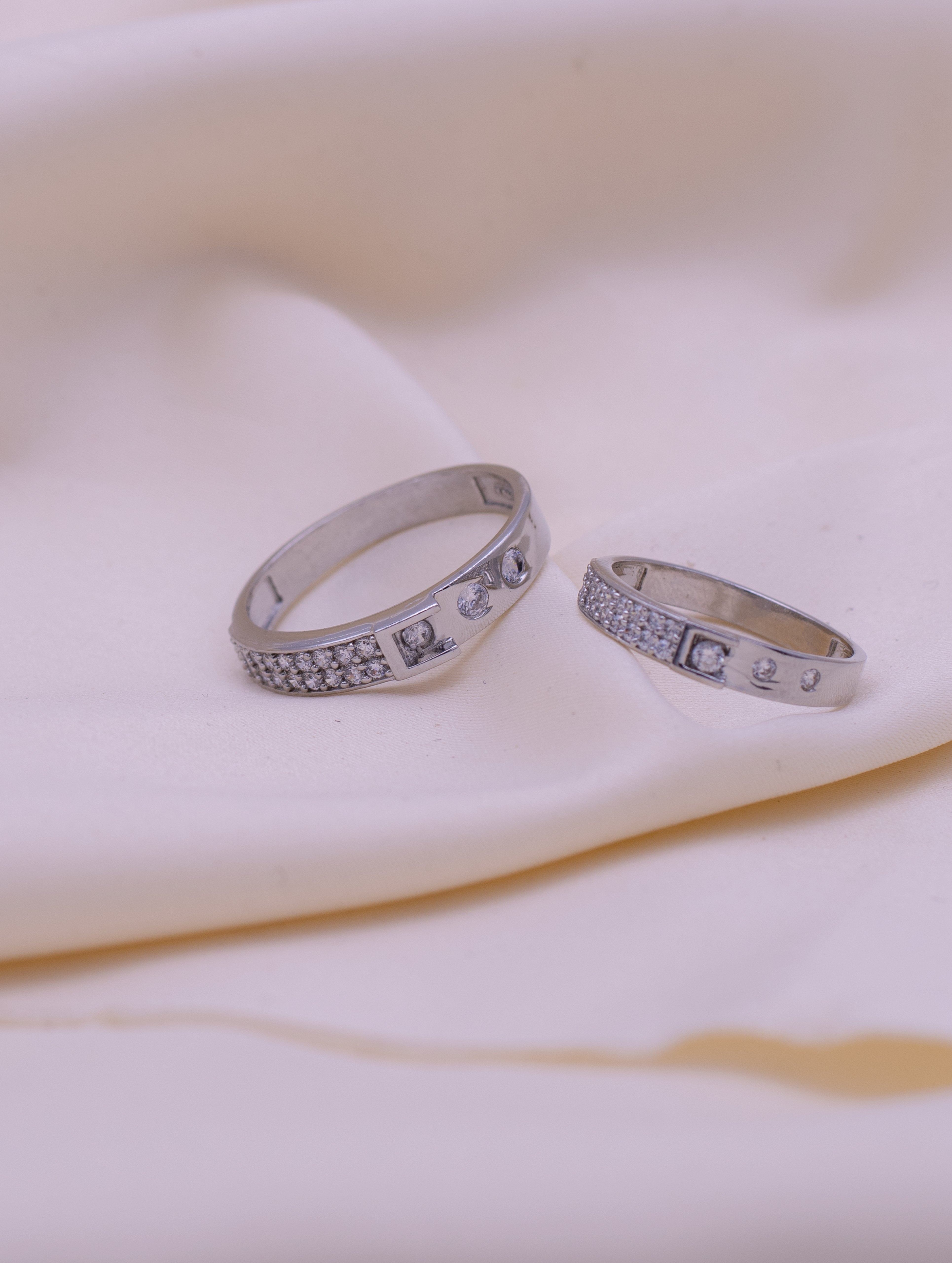 ETERNAL SILVER COUPLE RINGS