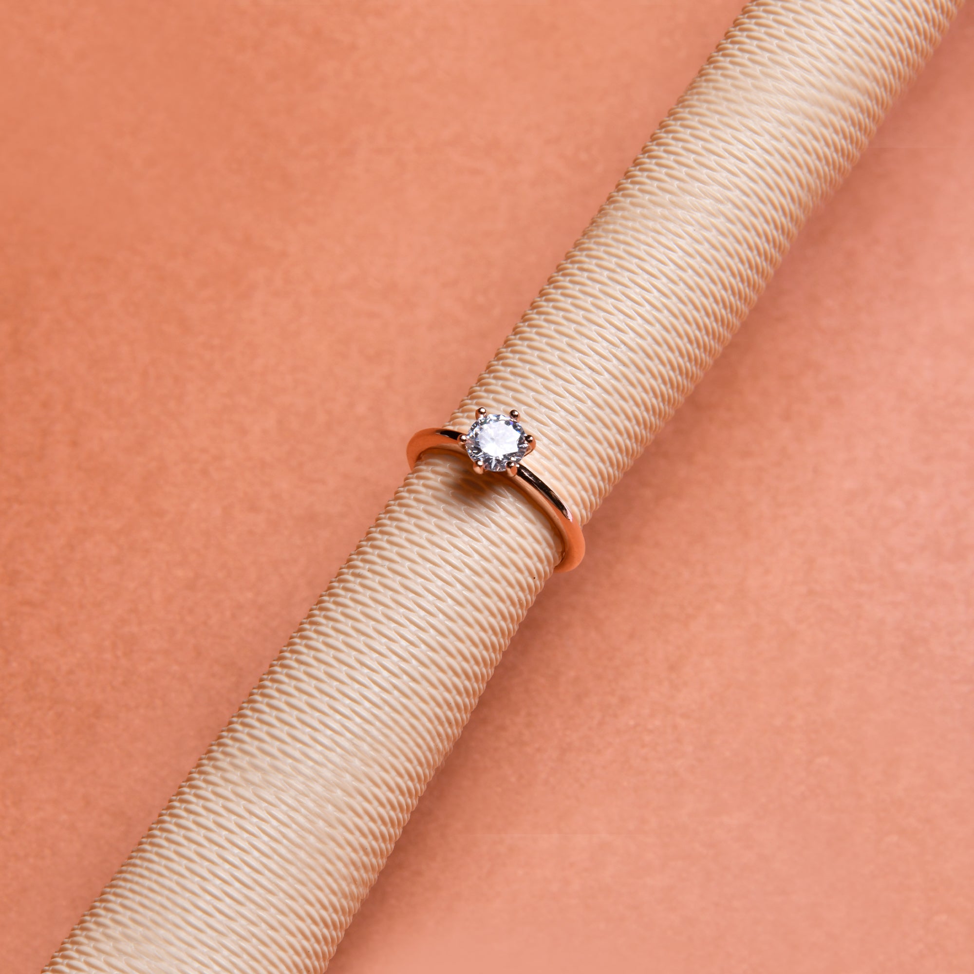 Rose Gold Solitaire Zircon Ring - Pure 925 Silver