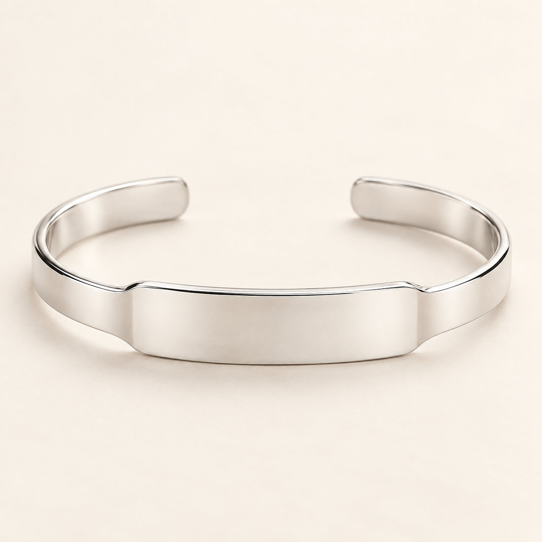 Polished 925 sterling silver engraving band with flat customisable plate